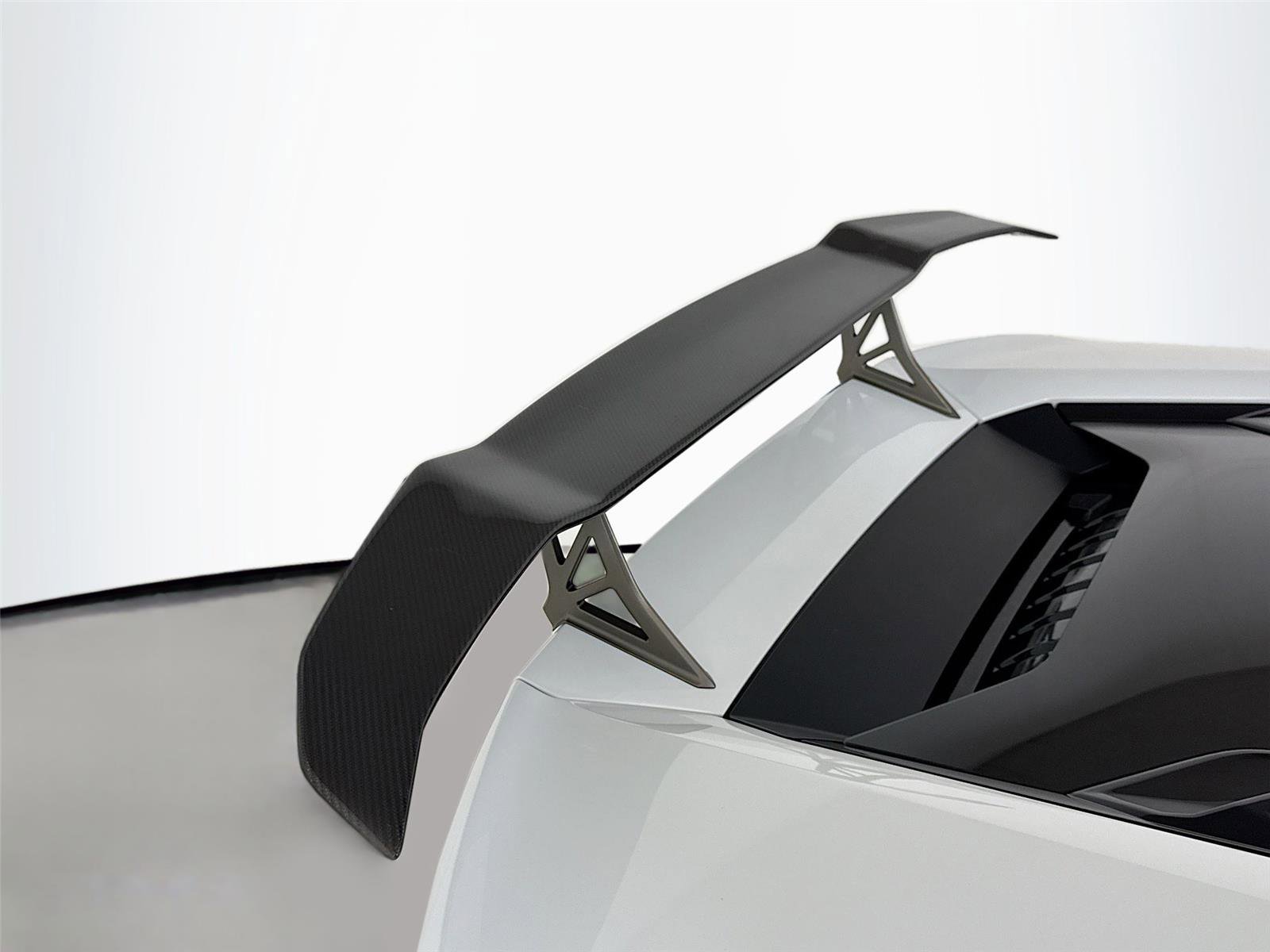 Used 2018 Lamborghini Huracan LP 580-2 image 36