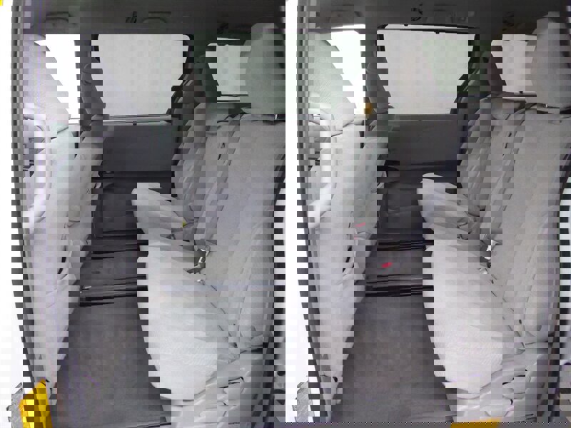 Used 2014 Toyota Sienna LE image 25