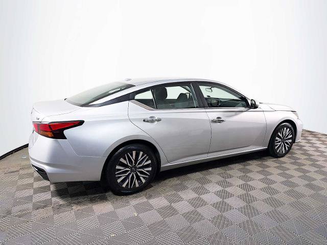 Certified 2023 Nissan Altima 2.5 SV FWD image 4
