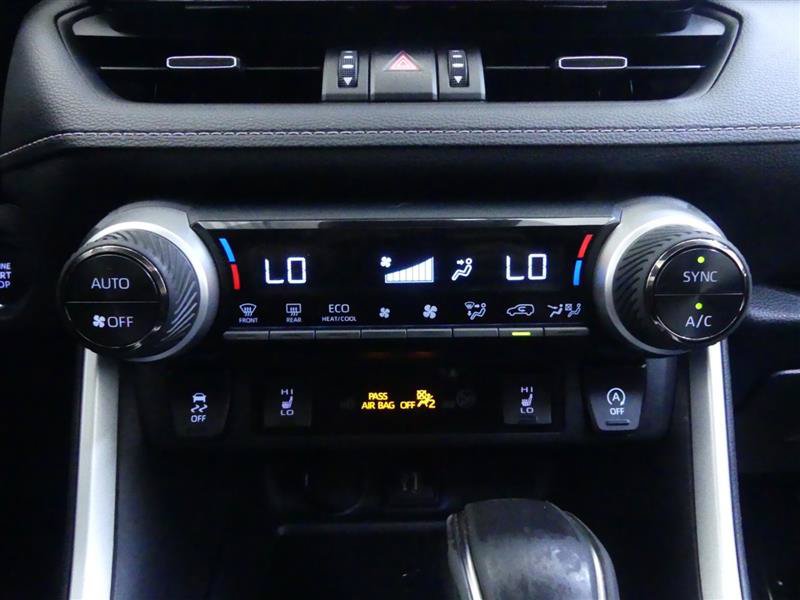 Used 2025 Toyota RAV4 XLE Premium w/ Weather Package AWD/4WD image 12