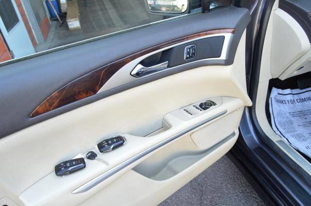 Used 2014 Lincoln MKZ AWD w/ Equipment Group 102A Reserve image 52