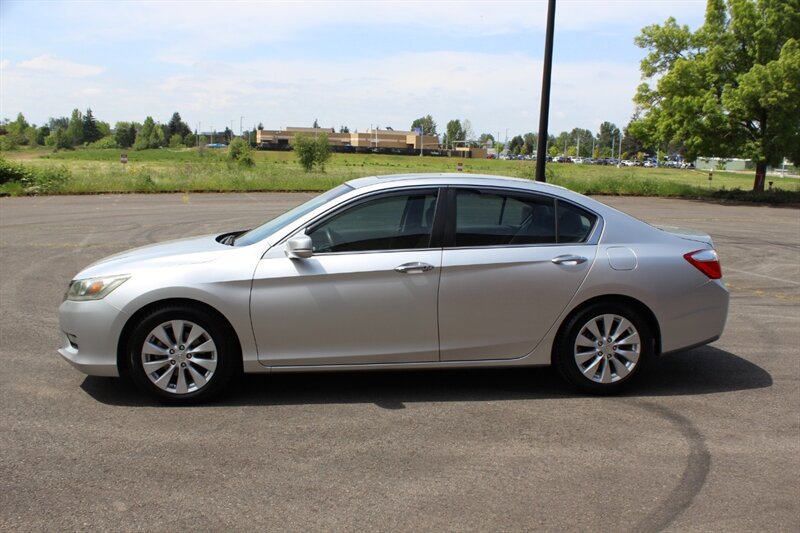 Used 2013 Honda Accord EX image 7