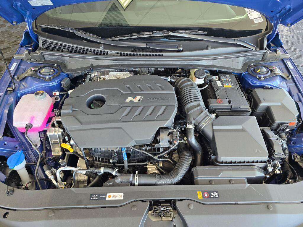 New 2026 Hyundai Elantra N w/ Cargo Package FWD image 11