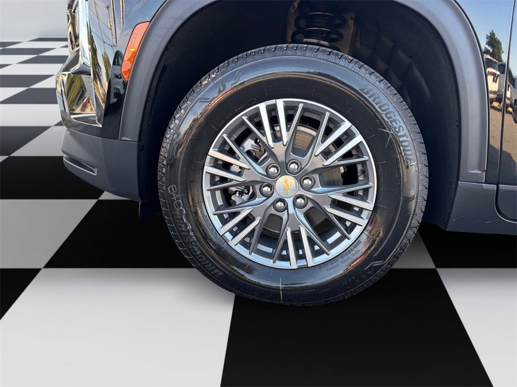 New 2026 Chevrolet Traverse LT image 14