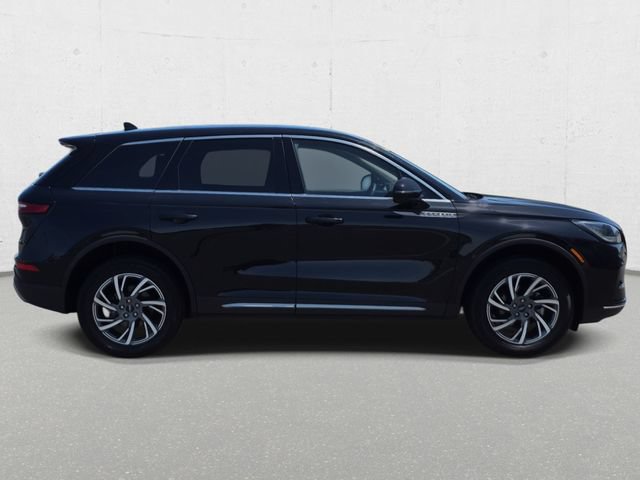 Used 2024 Lincoln Corsair AWD w/ Equipment Group 101A image 4