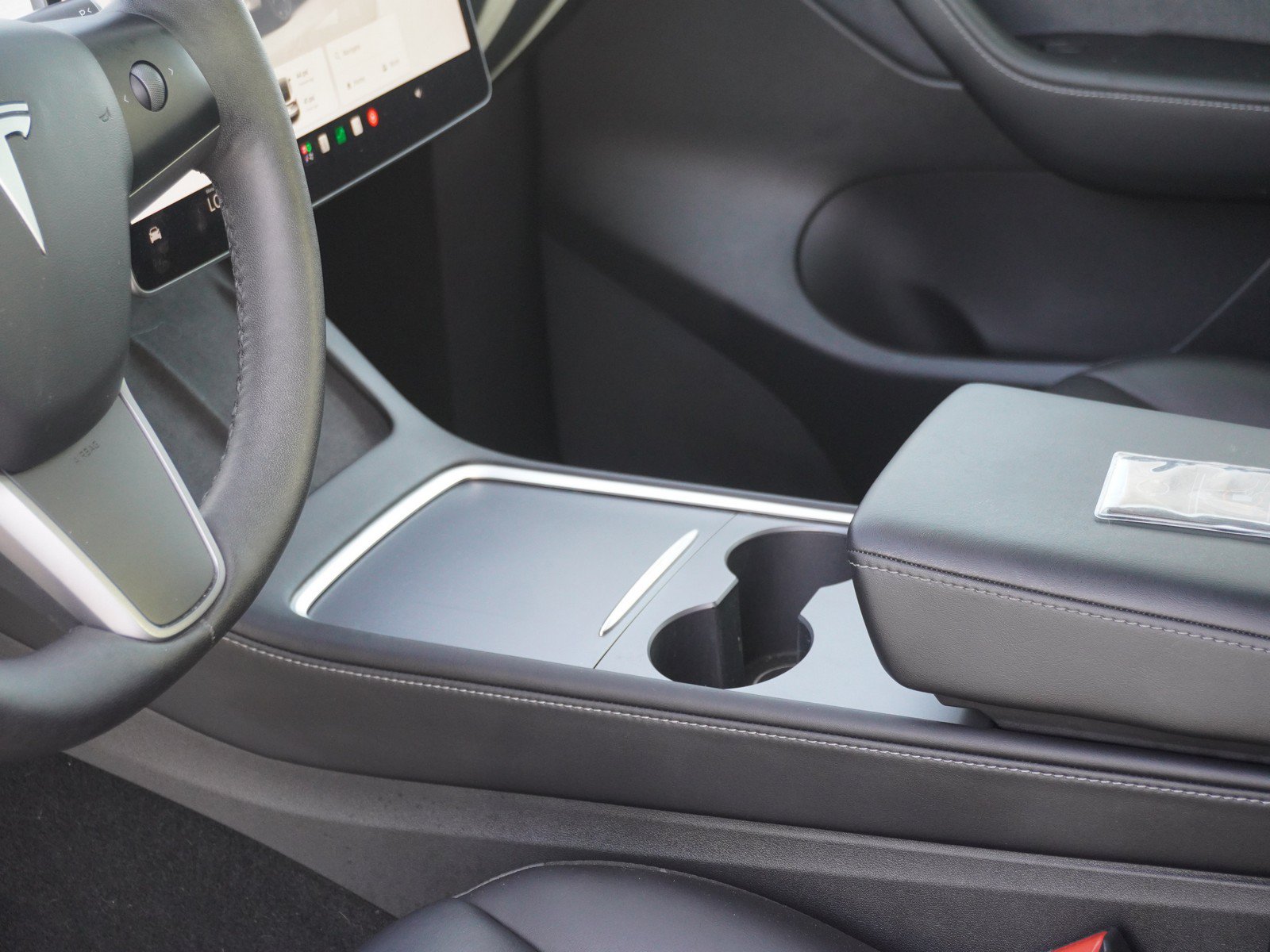 Used 2022 Tesla Model Y Performance AWD/4WD image 21