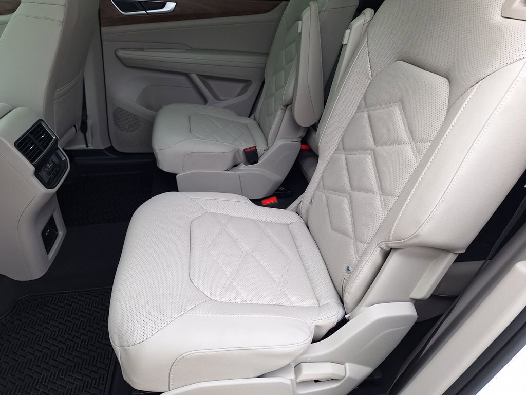 New 2026 Volkswagen Atlas SE image 21