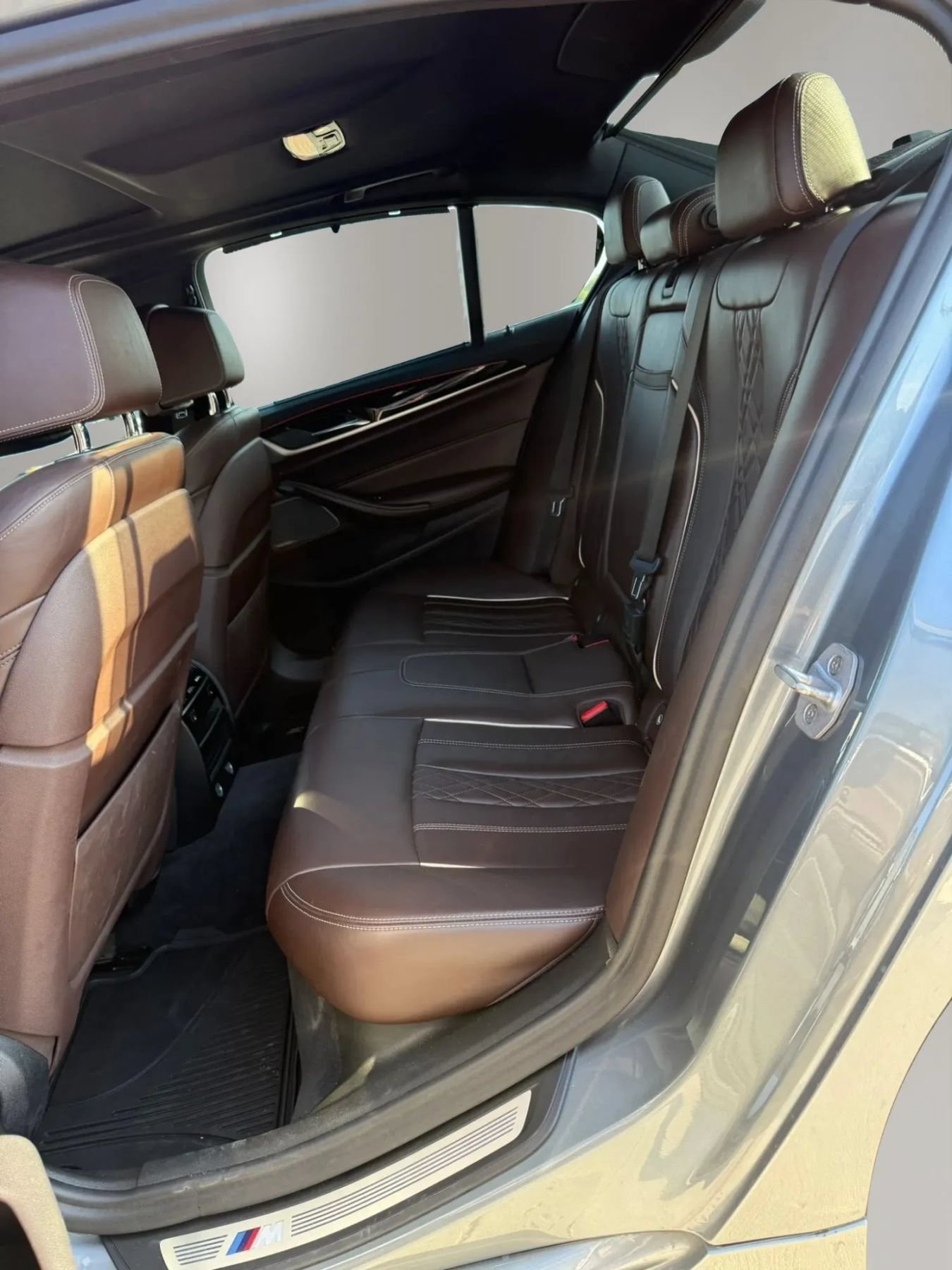 Used 2018 BMW 540i RWD image 10