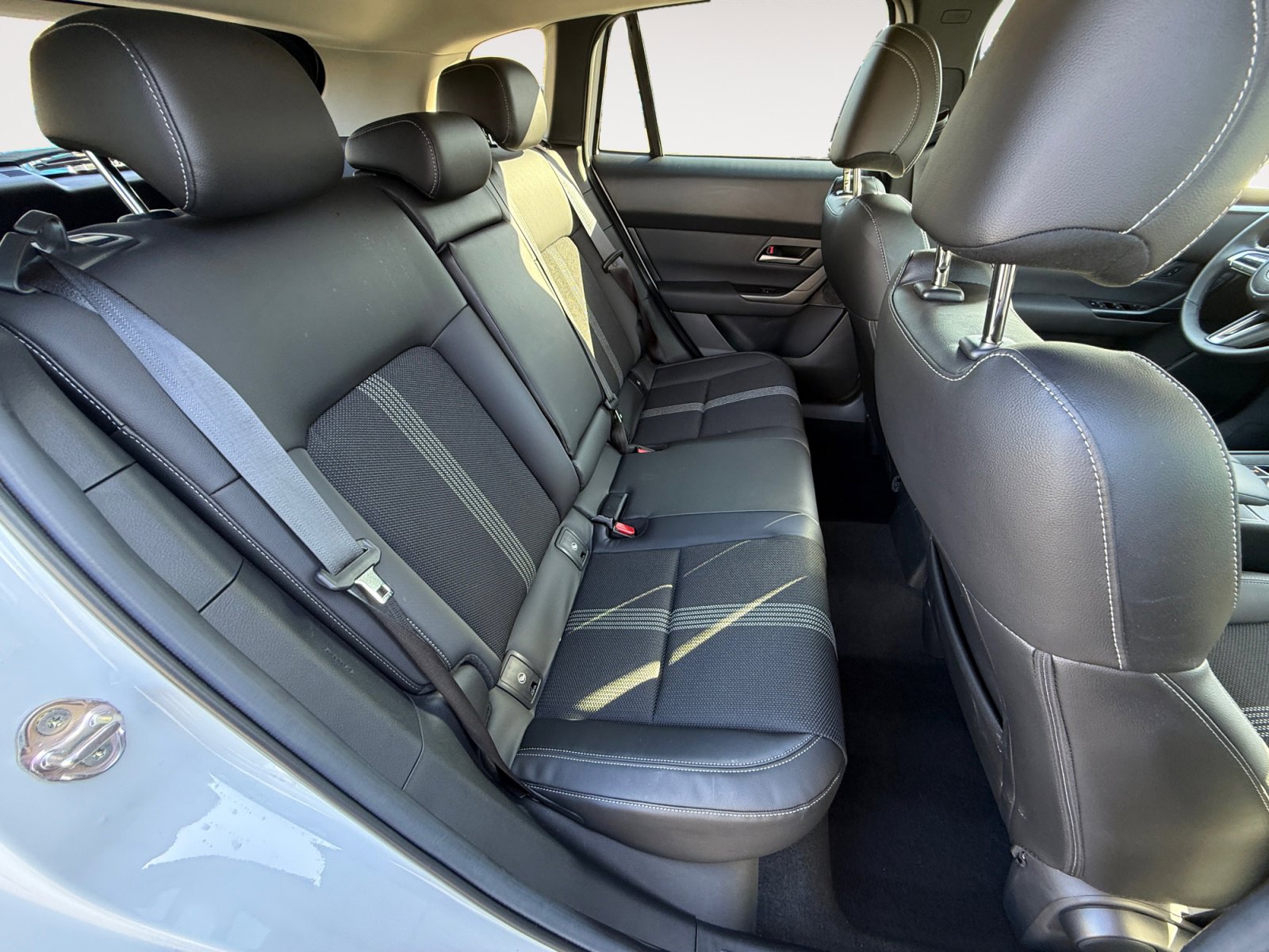 Used 2025 MAZDA CX-50 AWD 2.5 S w/ Accent Package image 18