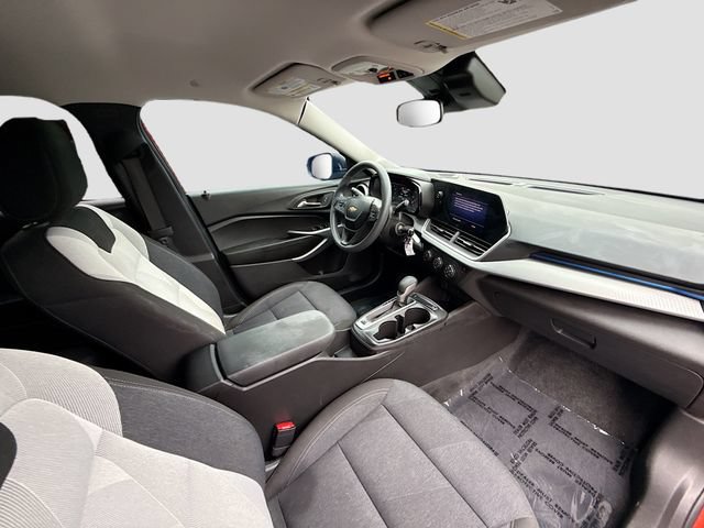 Used 2024 Chevrolet Trax LS FWD image 26