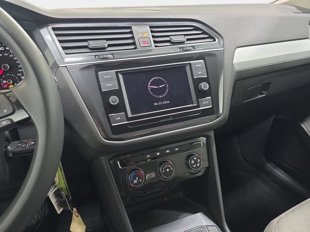 Used 2019 Volkswagen Tiguan S w/ Driver Assistance Package AWD/4WD image 20