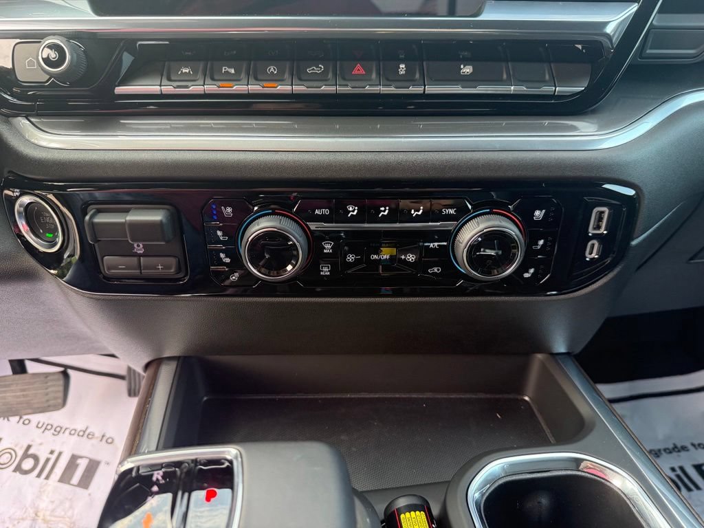 Used 2026 Chevrolet Silverado 1500 High Country w/ High Country Premium Package AWD/4WD image 38