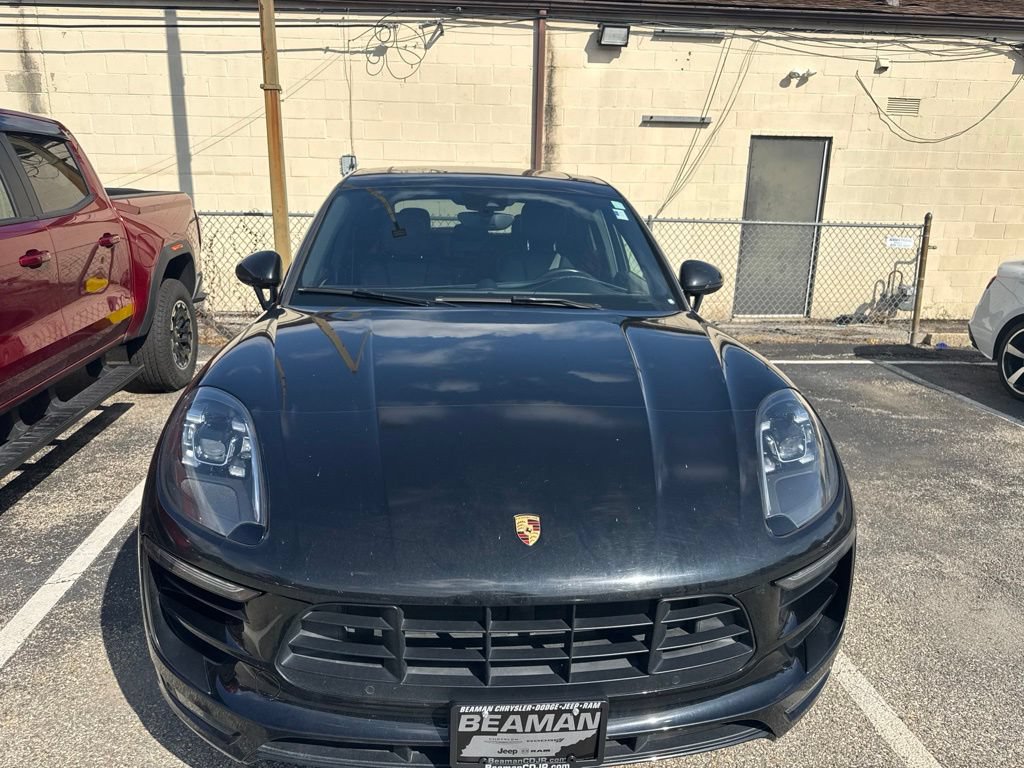 Used 2017 Porsche Macan GTS AWD/4WD image 3