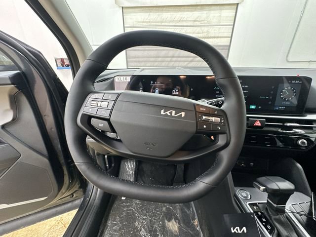New 2026 Kia Sportage LX image 12
