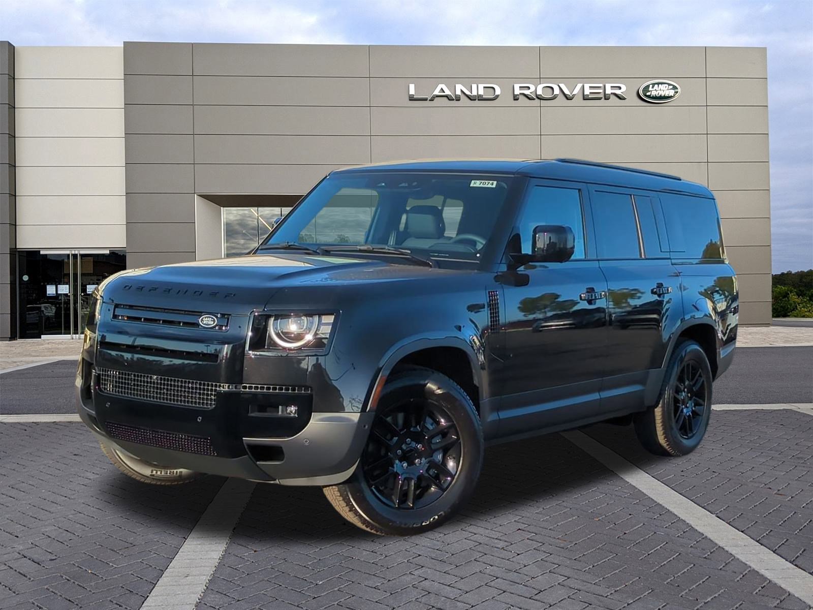 New 2026 Land Rover Defender 130 S image 1