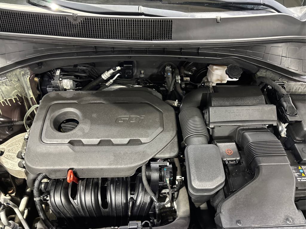 Used 2019 Kia Sorento LX w/ LX Convenience Package image 13