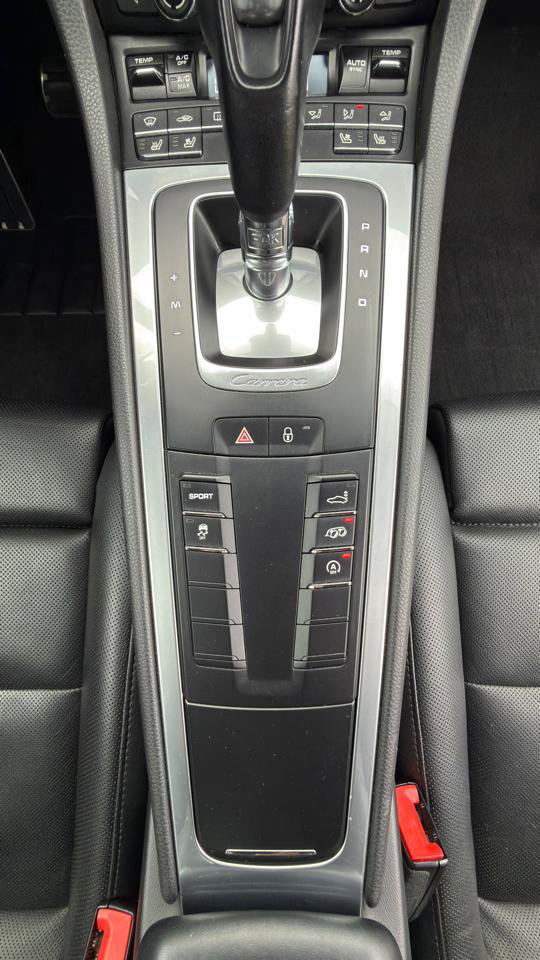 Used 2016 Porsche 911 Carrera Black Edition RWD image 33