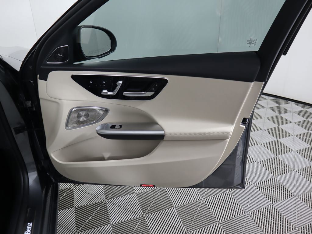 New 2025 Mercedes-Benz C 300 Sedan image 27