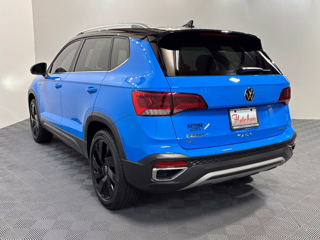 Used 2024 Volkswagen Taos SE w/ Panoramic Sunroof Package AWD/4WD image 4