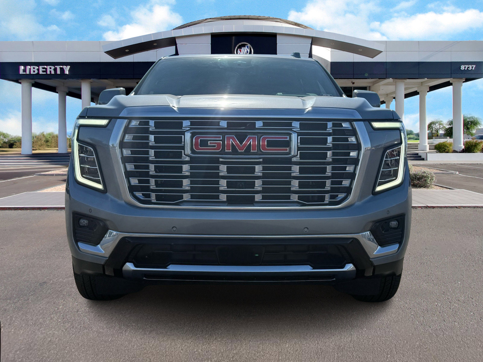 Used 2025 GMC Yukon Denali image 8