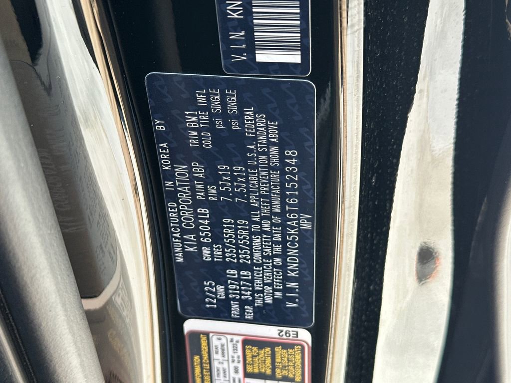 New 2026 Kia Carnival EX FWD image 31