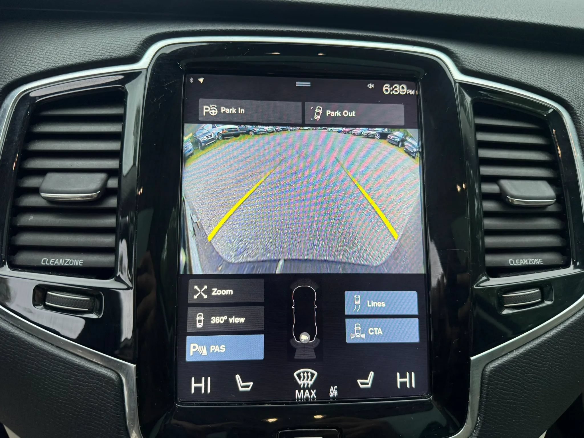 Used 2016 Volvo XC90 T6 Momentum w/ Protection Package Plus AWD/4WD image 18