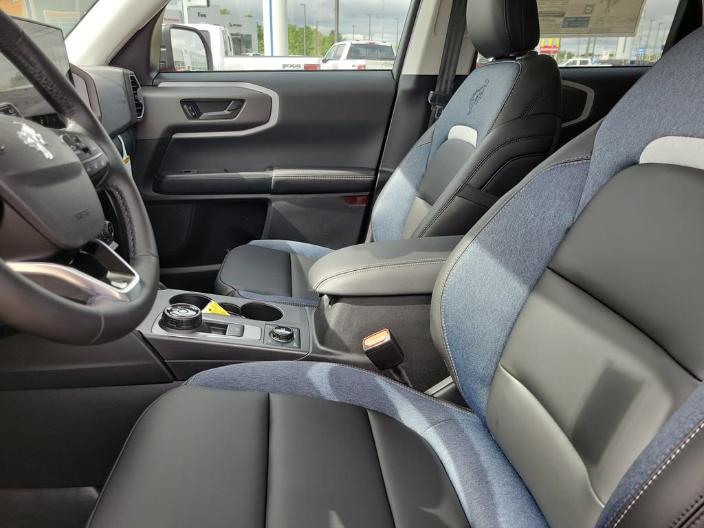 New 2026 Ford Bronco Sport Outer Banks w/ Sasquatch Outer Banks Package AWD/4WD image 17
