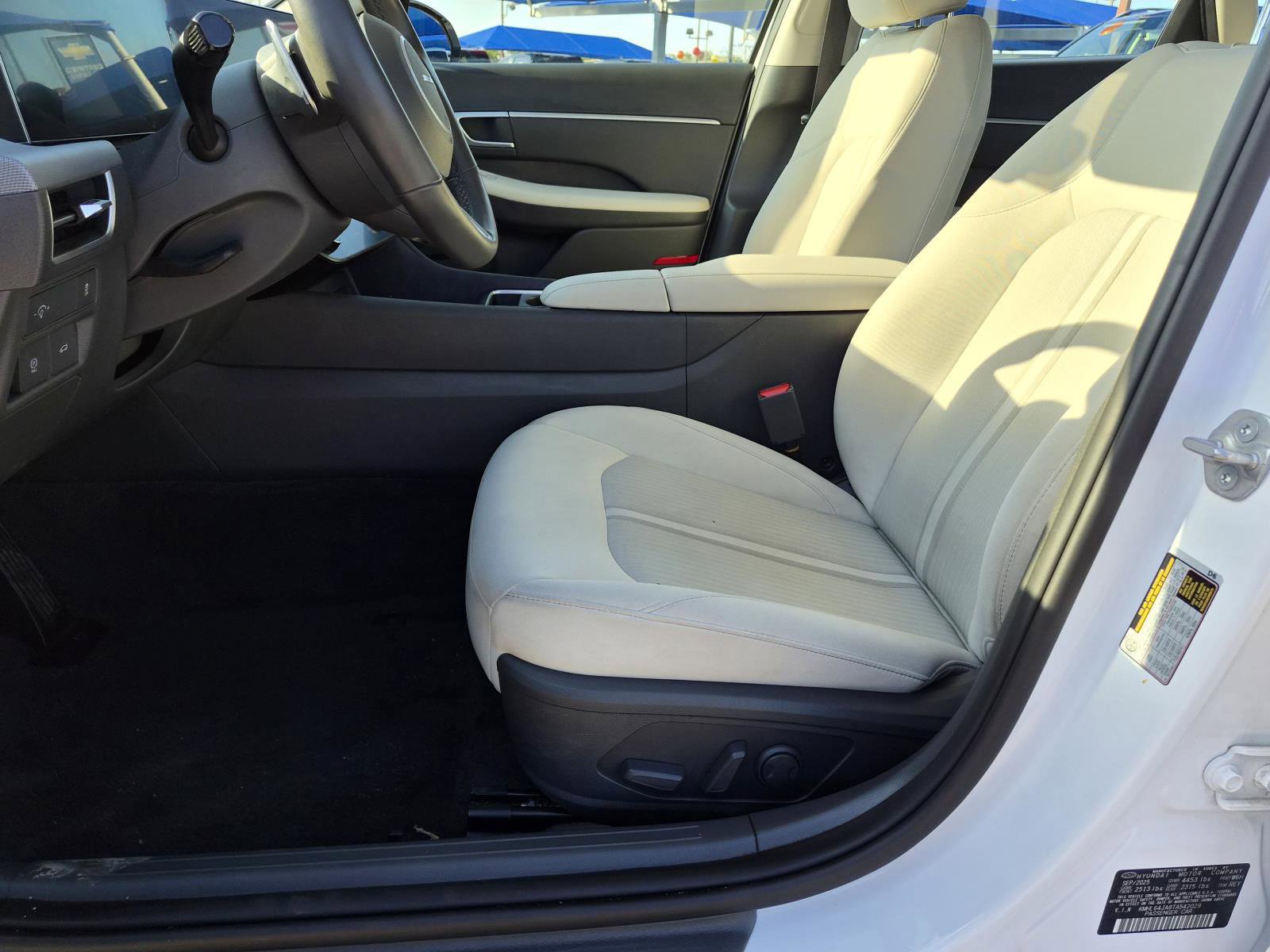 Used 2026 Hyundai Sonata SEL FWD image 14