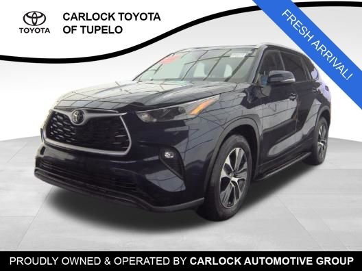 Used 2022 Toyota Highlander XLE