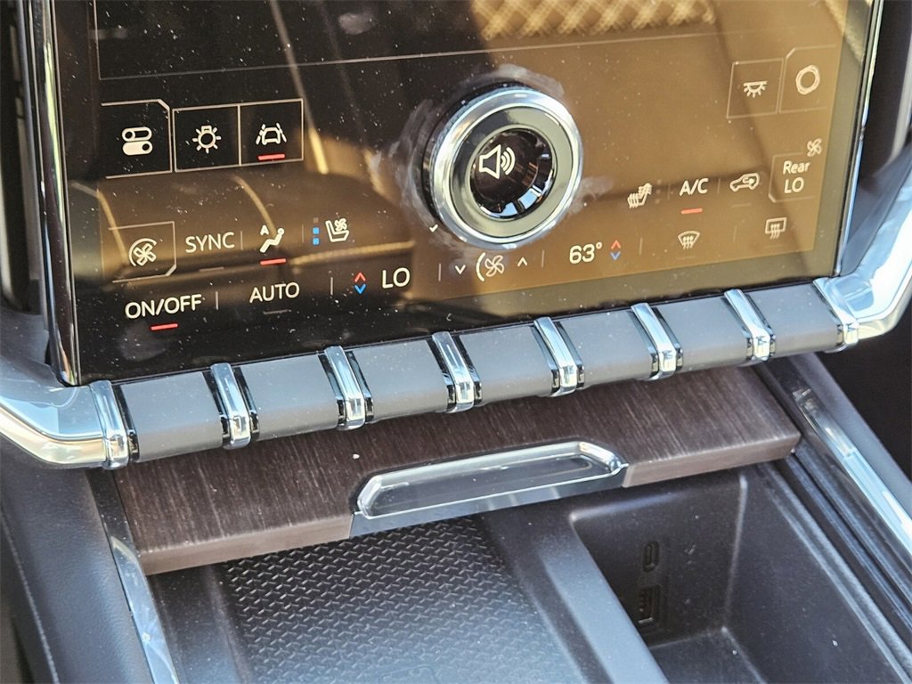 New 2025 GMC Acadia Denali image 20