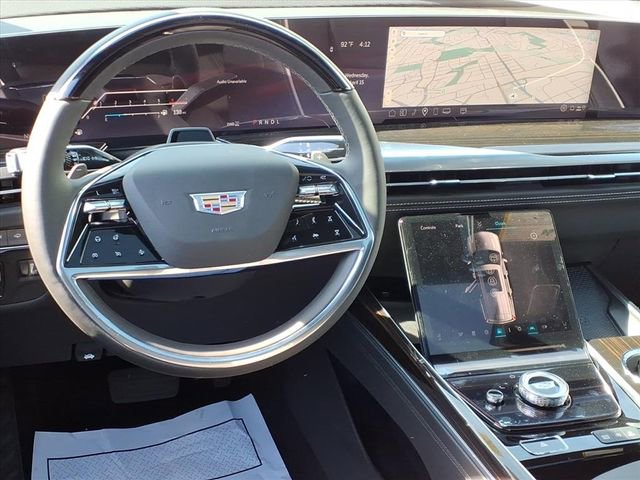 New 2026 Cadillac Escalade Luxury w/ Touring Package AWD/4WD image 6