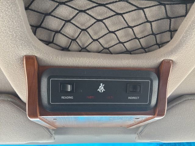 Used 1999 Ford E-150 and Econoline 150 image 35