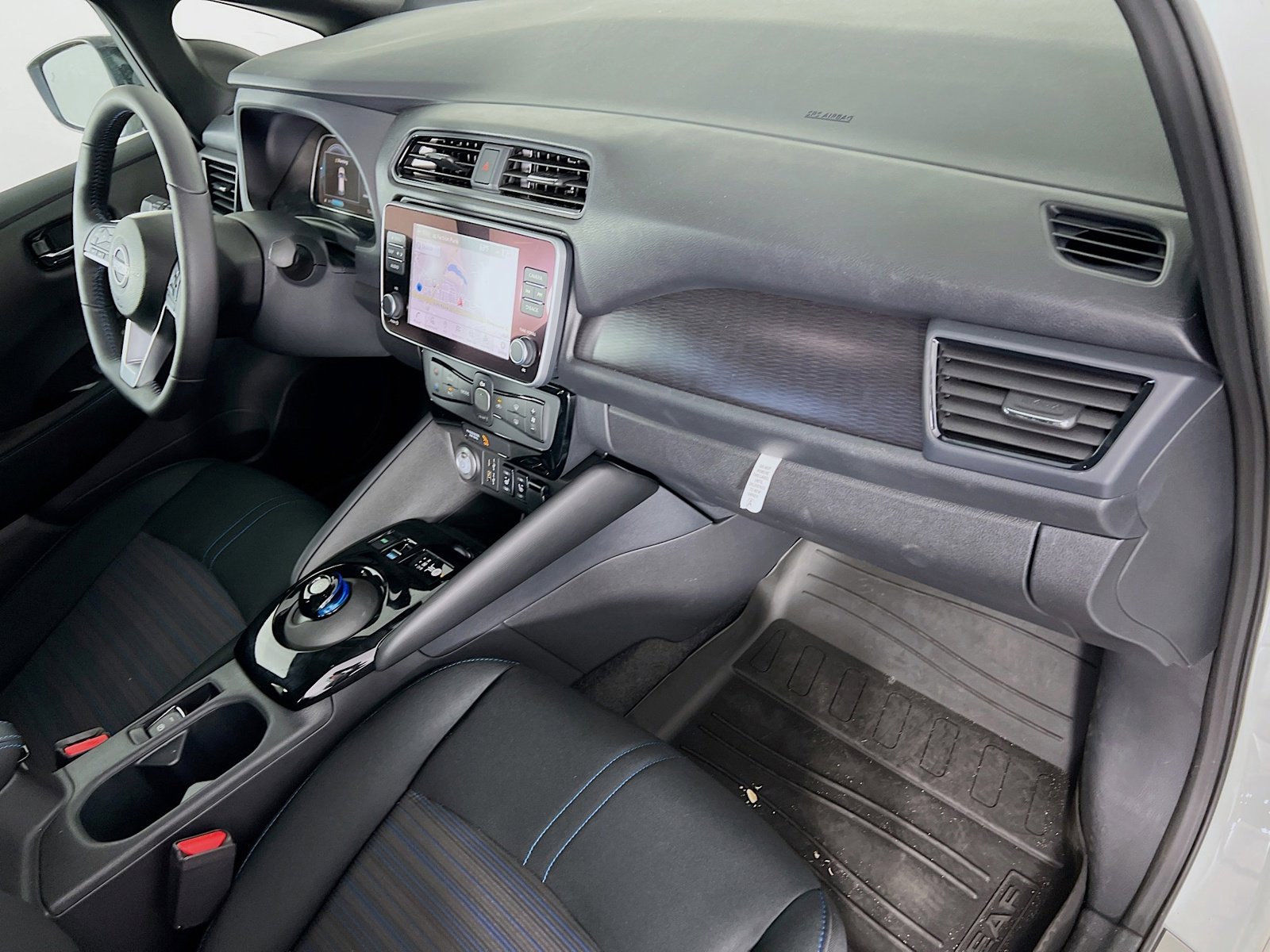 New 2025 Nissan Leaf SV Plus FWD image 22