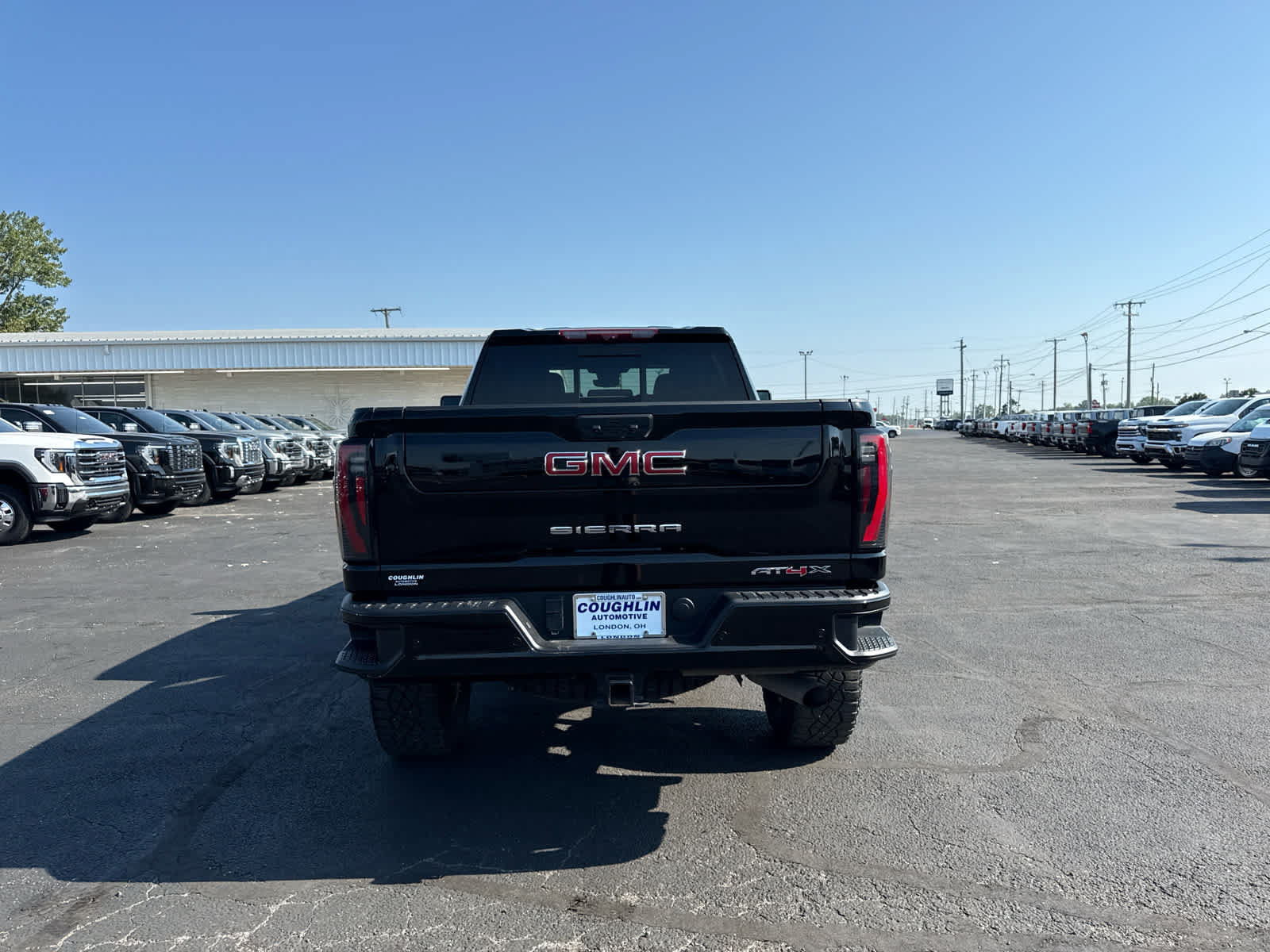 Certified 2024 GMC Sierra 2500 AT4X AWD/4WD image 4