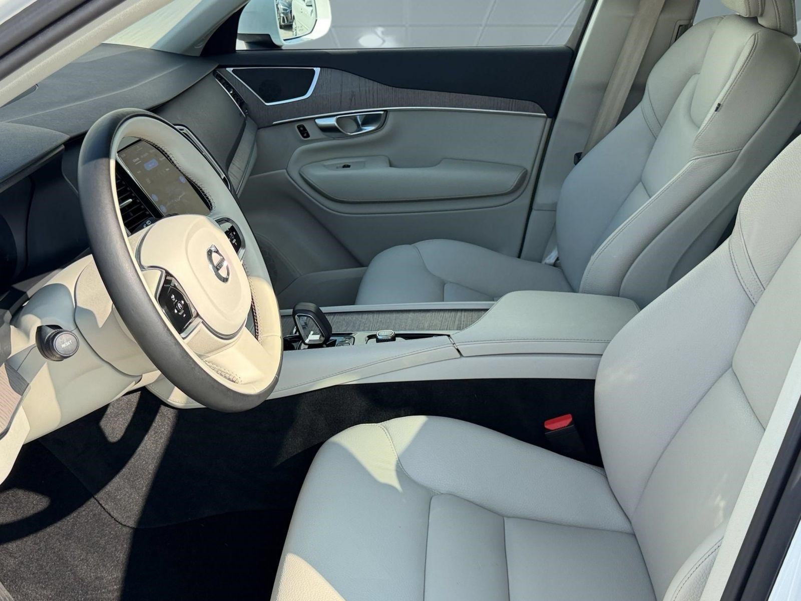 Used 2024 Volvo XC90 B6 Plus w/ Protection Package Premier AWD/4WD image 5