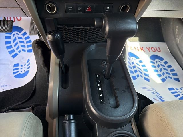 Used 2010 Jeep Wrangler Unlimited Rubicon w/ Trailer Tow Group image 29