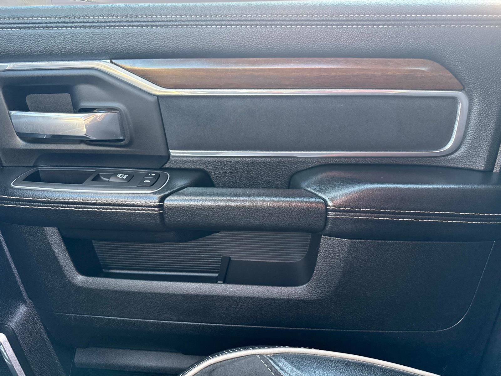 Used 2023 RAM 2500 Laramie image 22