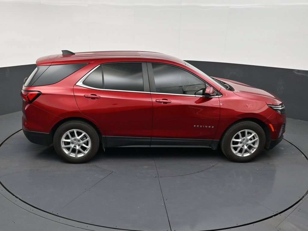 Used 2024 Chevrolet Equinox LT FWD image 16