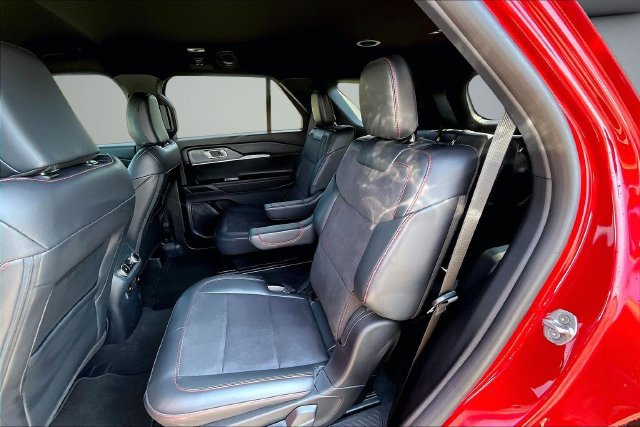 Used 2025 Ford Explorer ST AWD/4WD image 22