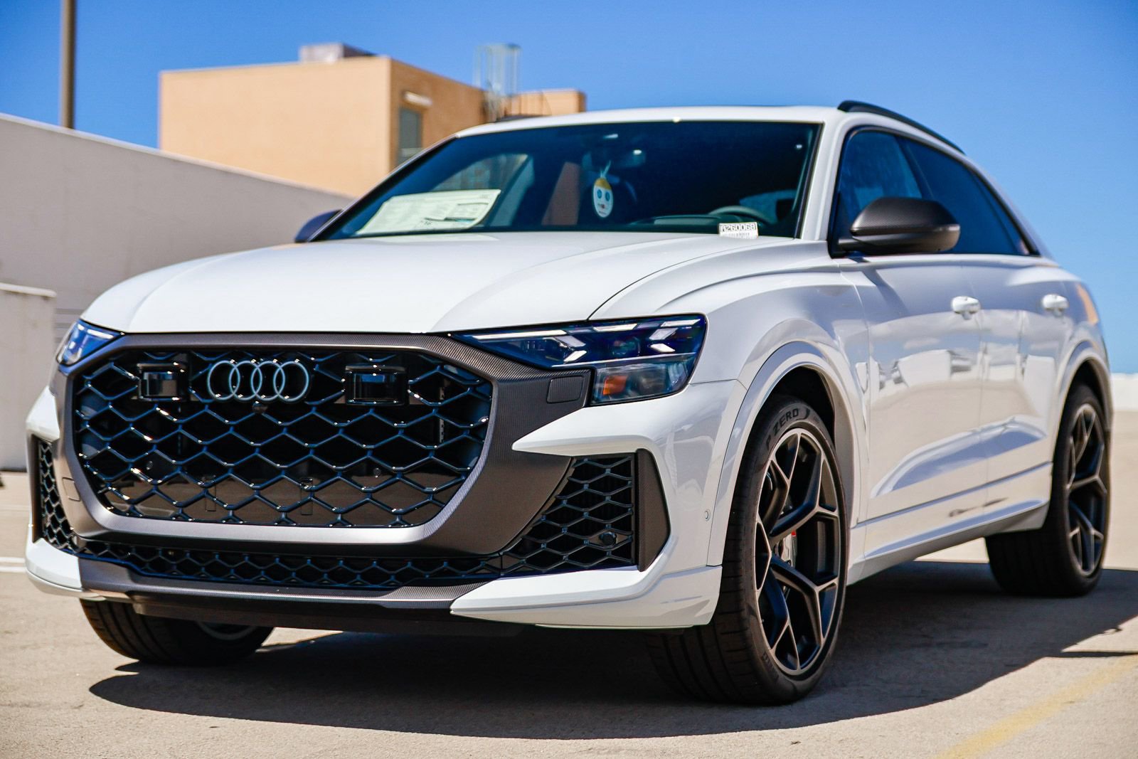 New 2026 Audi RS Q8 performance image 3