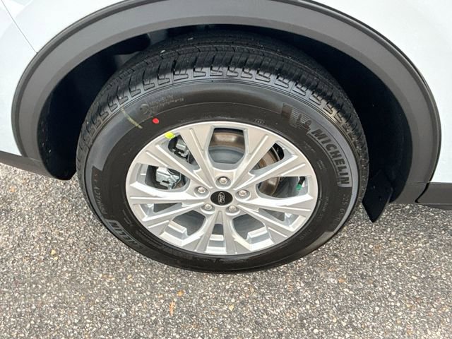 New 2026 Ford Escape Active FWD image 12