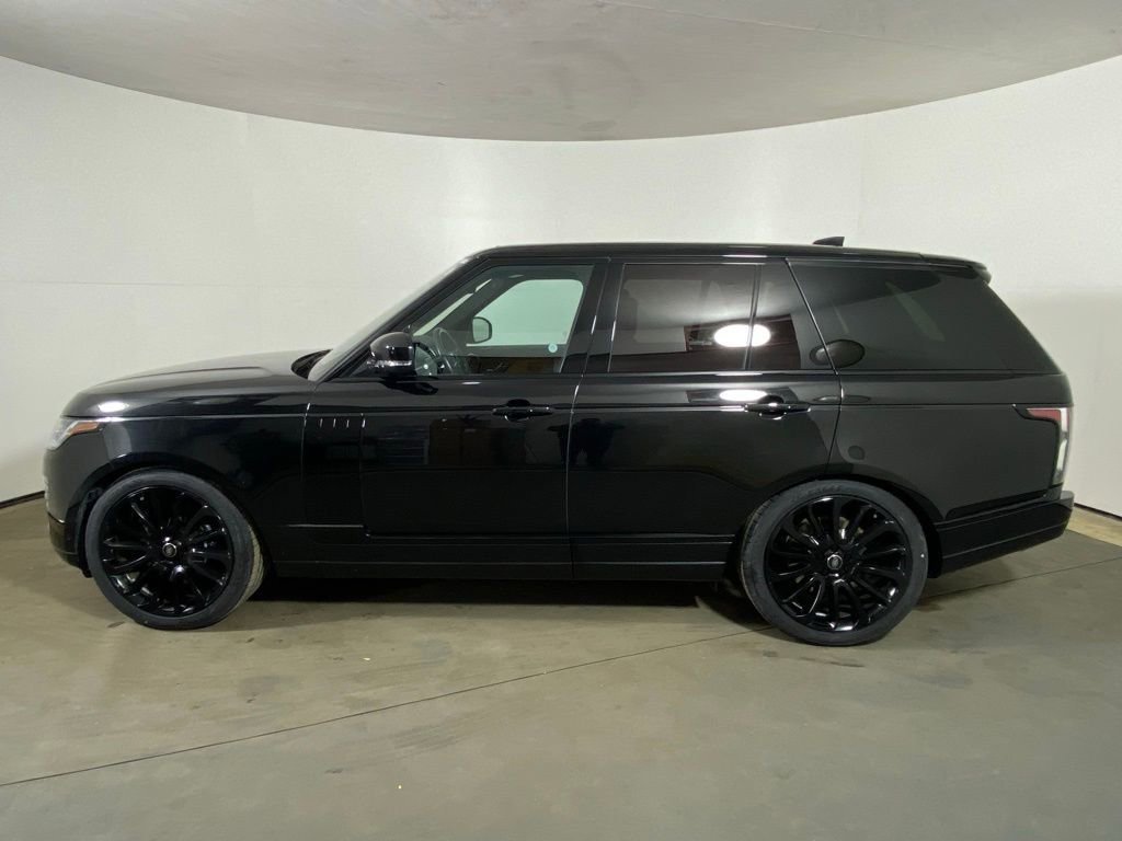 Used 2019 Land Rover Range Rover Supercharged image 2
