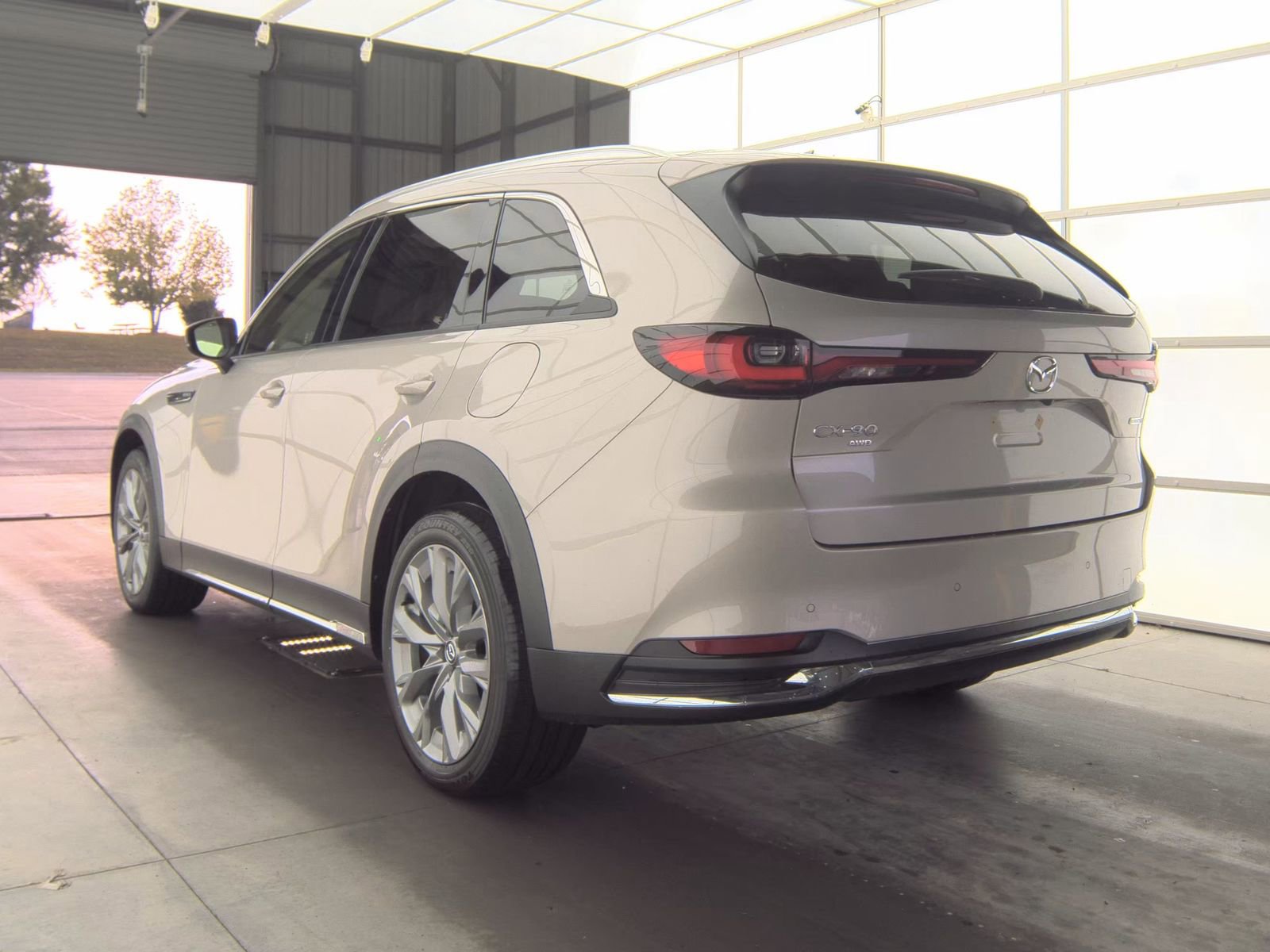 Certified 2025 MAZDA CX-90 3.3 Turbo w/ Premium Plus Pkg image 8