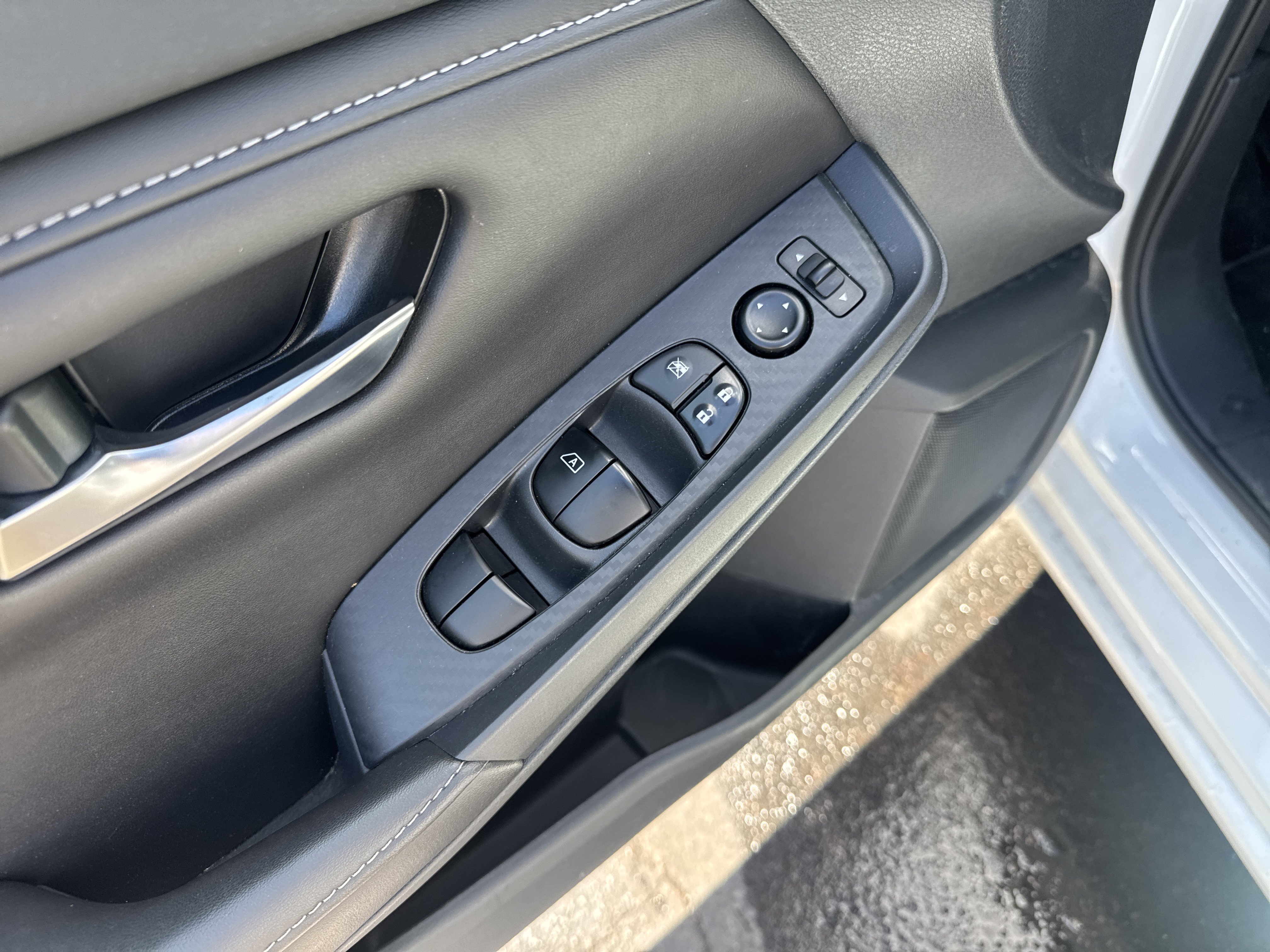 Used 2022 Nissan Sentra S image 10