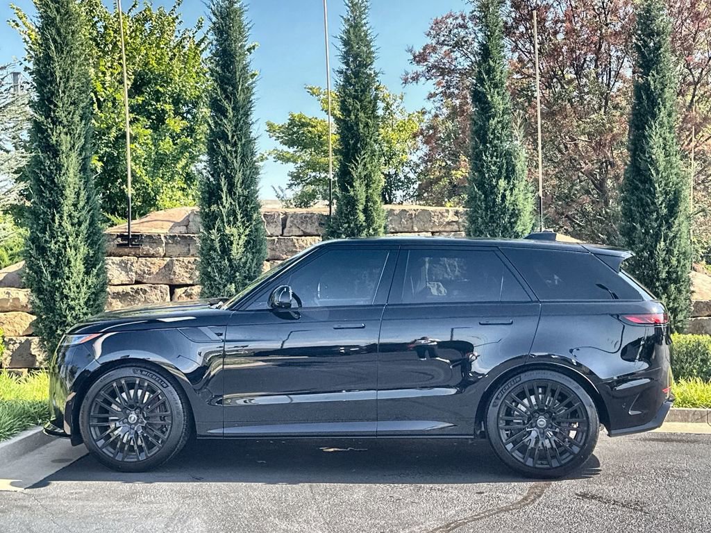 Certified 2025 Land Rover Range Rover Sport SV Edition Two AWD/4WD image 2