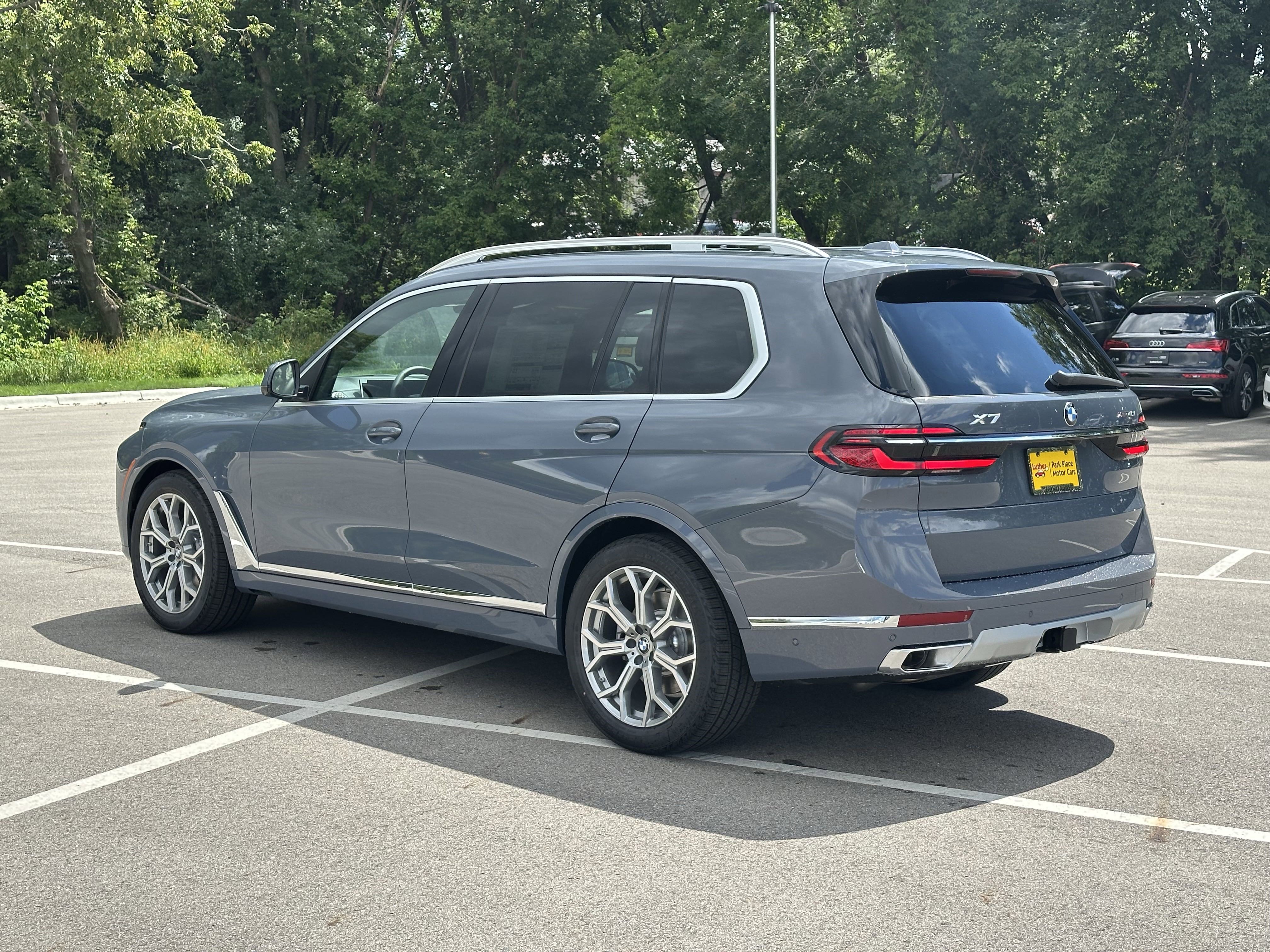 New 2026 BMW X7 xDrive40i image 5