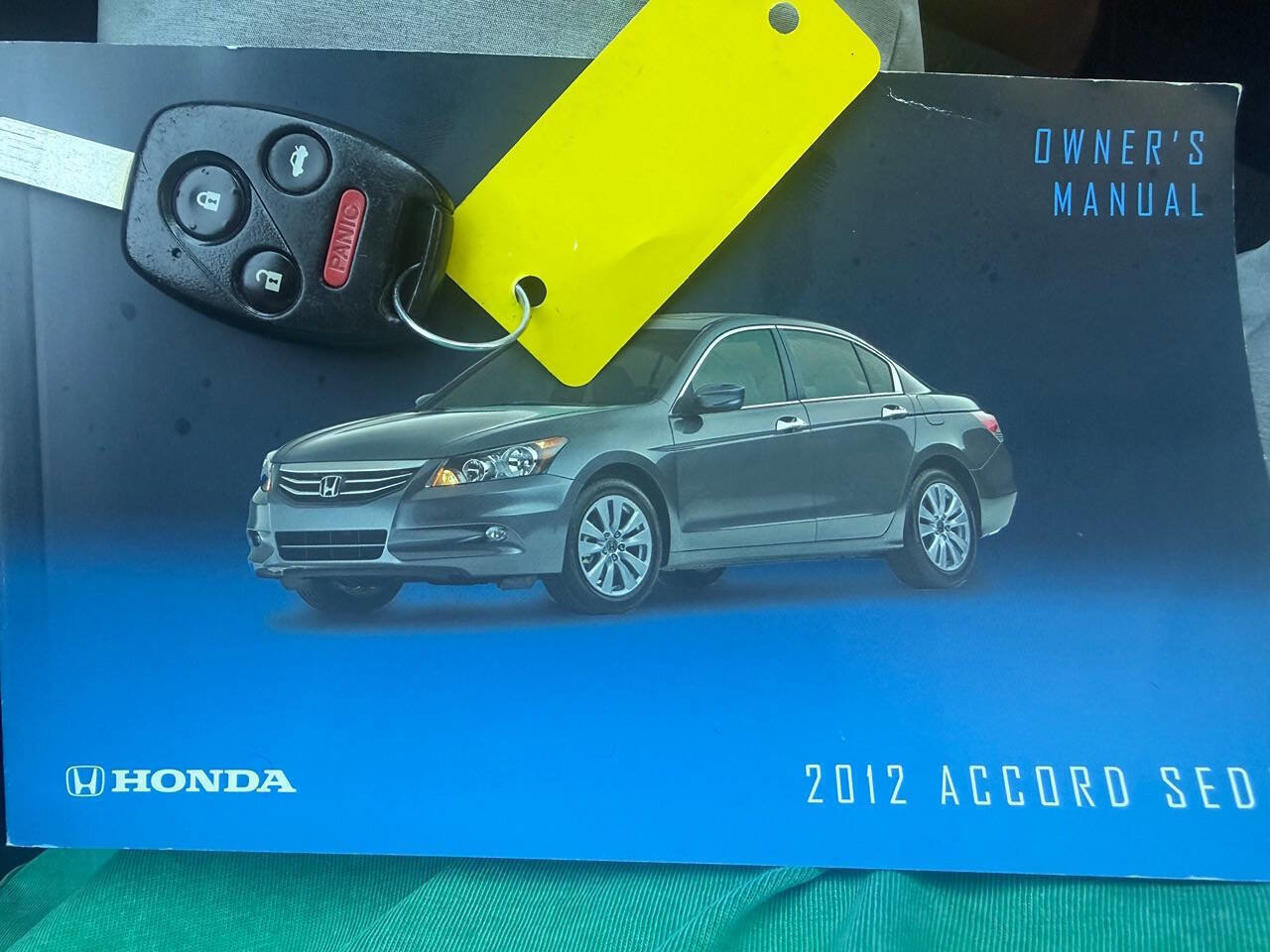Used 2012 Honda Accord LX image 28