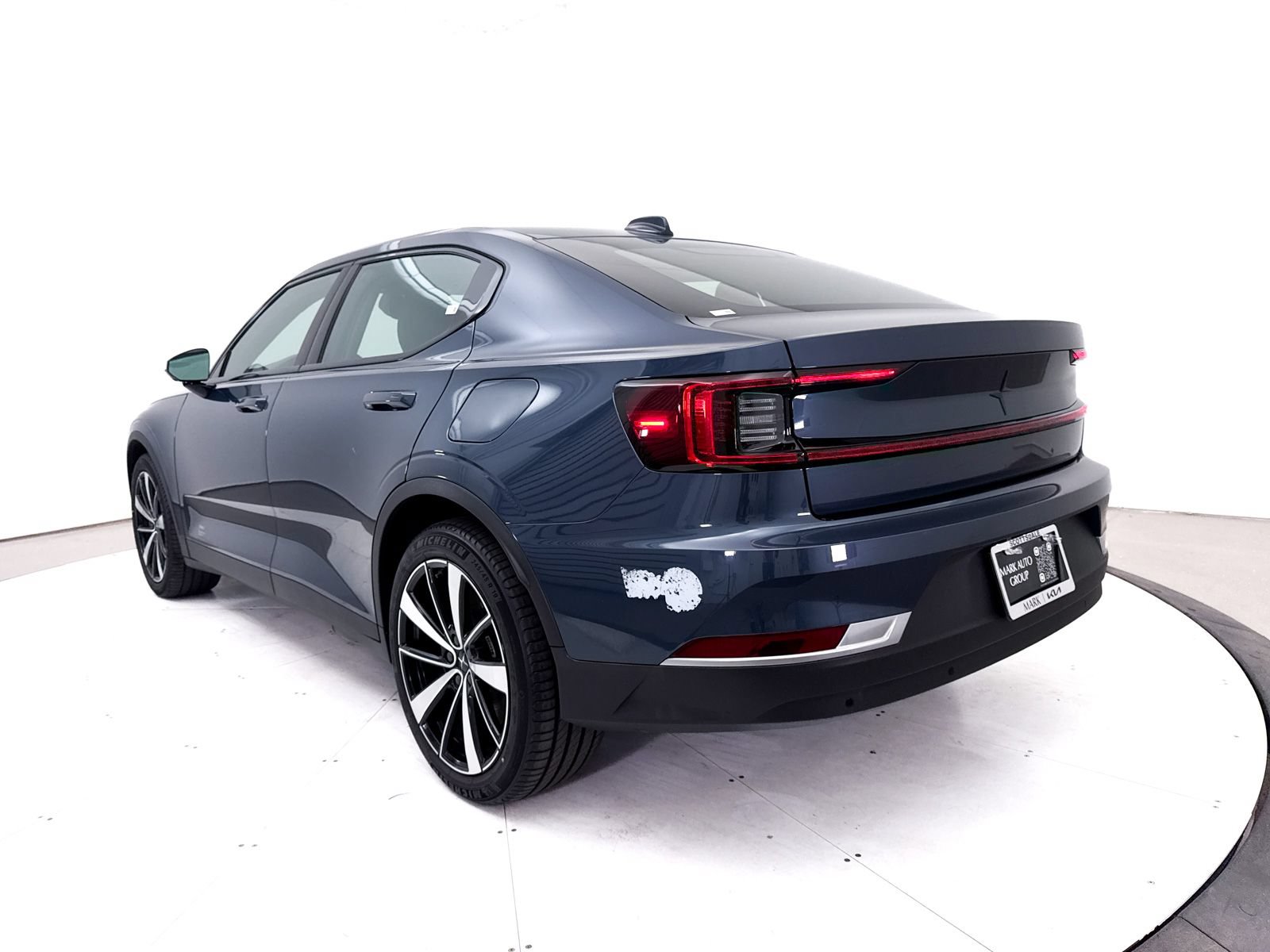 Used 2022 Polestar Polestar 2 AWD/4WD image 14