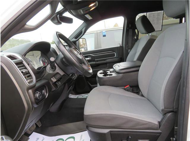 Used 2024 RAM 2500 Big Horn AWD/4WD image 22