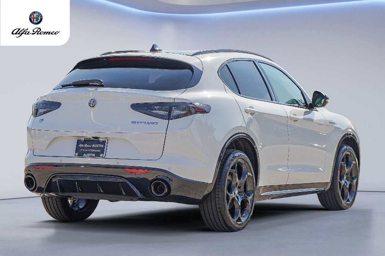 New 2025 Alfa Romeo Stelvio Sprint w/ Veloce Package image 5